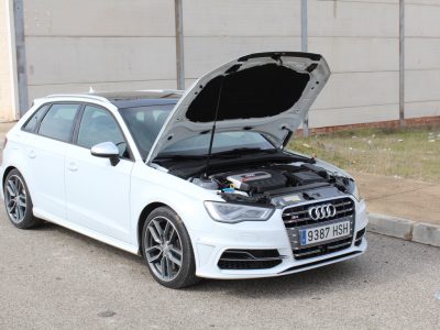 Prueba: Audi S3 Sportback 2.0 TFSI de 300 caballos (equipamiento, comportamiento, conclusión)