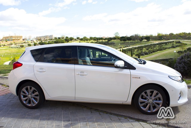 Prueba: Toyota Auris HSD híbrido (diseño, habitáculo, mecánica) 1