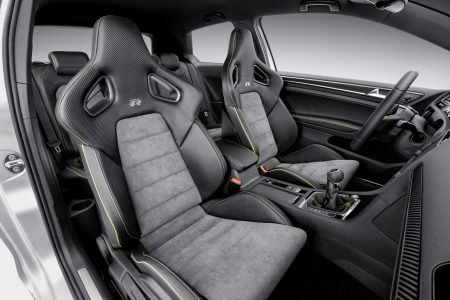 0008-008-volkswagen-golf-r-400-concept-1-1
