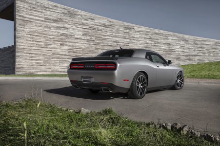 El Dodge Challenger 2014 muestra su nueva cara