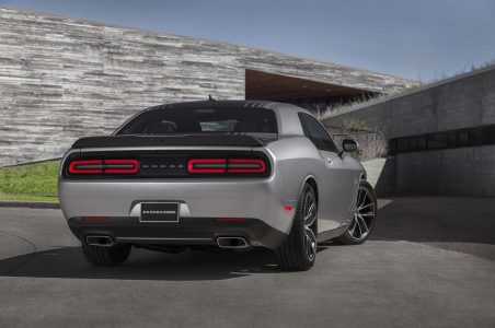 El Dodge Challenger 2014 muestra su nueva cara