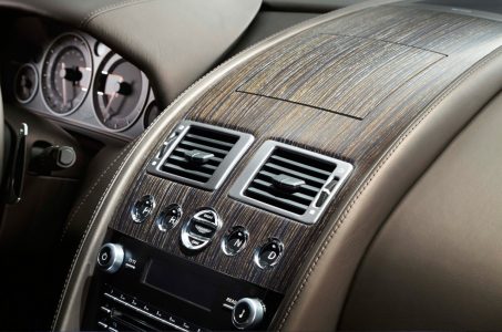Aston_martin_q_neijing_2014_DM_15