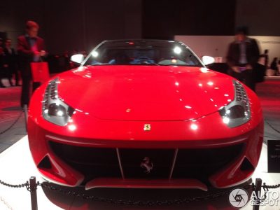 Filtradas las primeras imágenes del Ferrari SP FFX
