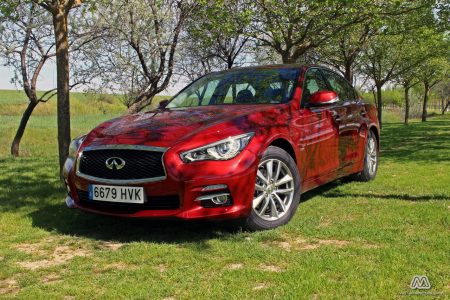 Prueba: Infiniti Q50 2.2d GT (equipamiento, comportamiento, conclusión)