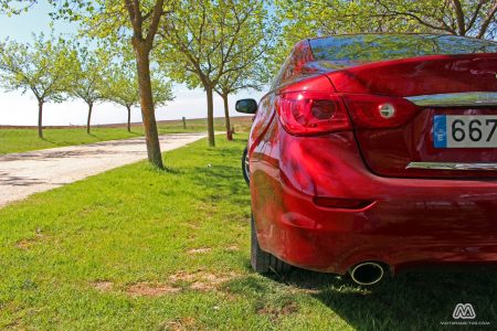 Prueba: Infiniti Q50 2.2d GT (equipamiento, comportamiento, conclusión)