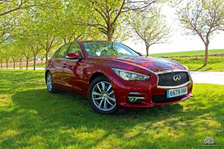 Prueba: Infiniti Q50 2.2d GT (equipamiento, comportamiento, conclusión)