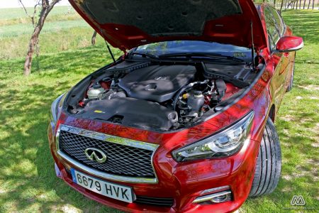 Prueba: Infiniti Q50 2.2d GT (equipamiento, comportamiento, conclusión)