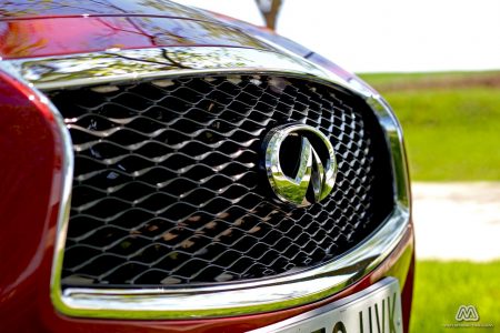 Prueba: Infiniti Q50 2.2d GT (equipamiento, comportamiento, conclusión)