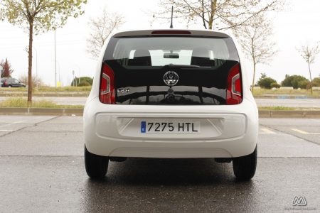 Prueba: Volkswagen Up! 1.0 60 CV (equipamiento, comportamiento, conclusión)