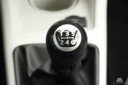 Prueba: Volkswagen Up! 1.0 60 CV (equipamiento, comportamiento, conclusión)