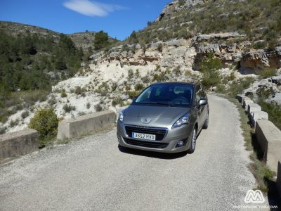 Prueba: Peugeot 5008 Allure 1.6 HDI 115 CV (equipamiento, comportamiento, conclusión)