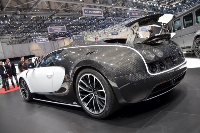 Hazte con el único Bugatti Veyron Vivere por 2.5 millones de euros 3