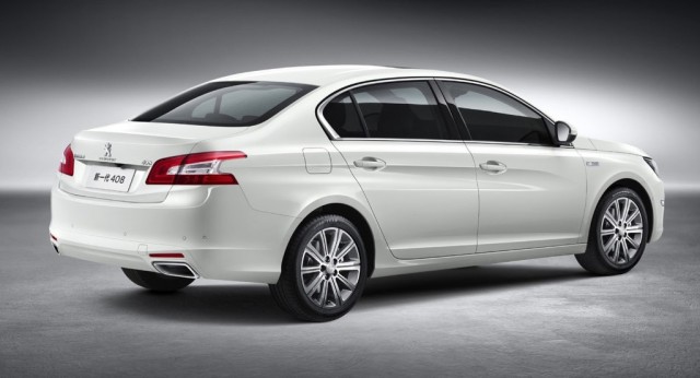 Peugeot 408 Sedán: Uno de los protagonistas galos en Pekín 2
