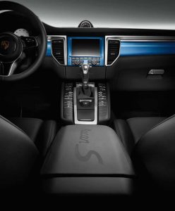 porsche-exclusive-macan-3