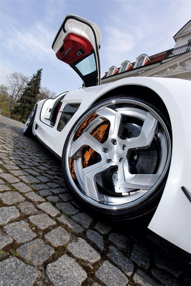 SGA Mercedes SLS AMG Gullwing 1