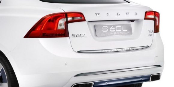 Volvo S60L Plug-in Hybrid, también presente en el Salón de Pekín