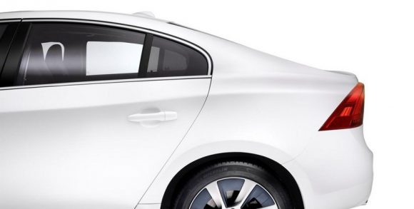 volvo-s60l-plugin-hybrid--8