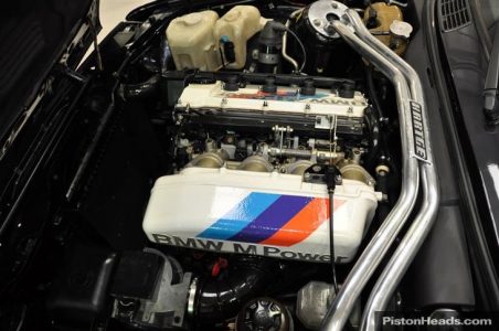 A la venta uno de los 500 BMW M3 E30 Evolution II fabricados