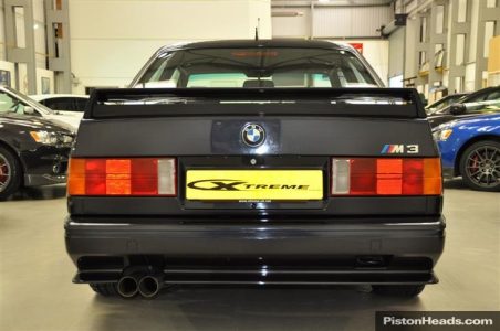 A la venta uno de los 500 BMW M3 E30 Evolution II fabricados