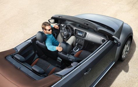 Volkswagen Beetle Cabrio Karmann Edition: Rememorando las sinergías
