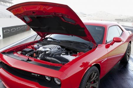 Llegan los Dodge Challenger SRT y SRT Hellcat 2015