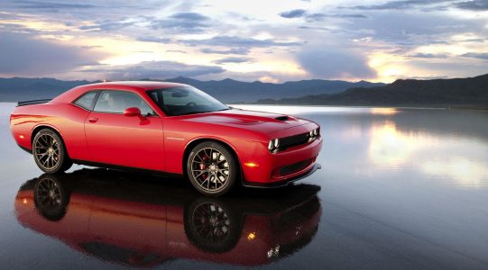 Llegan los Dodge Challenger SRT y SRT Hellcat 2015