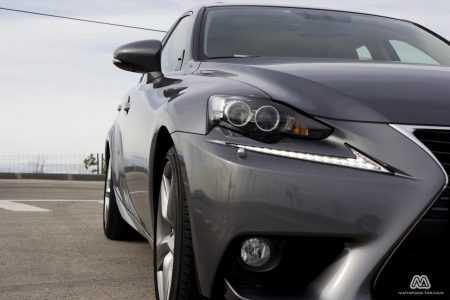 Prueba: Lexus IS 300h híbrido (equipamiento, comportamiento, conclusión)