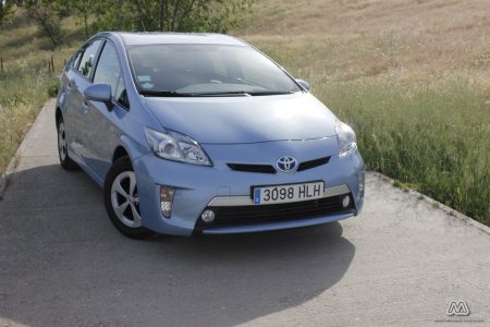 Prueba: Toyota Prius plug-in hybrid (equipamiento, comportamiento, conclusión)