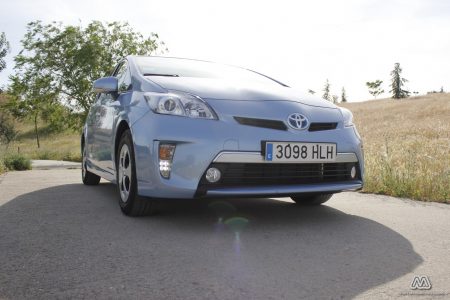 Prueba: Toyota Prius plug-in hybrid (equipamiento, comportamiento, conclusión)