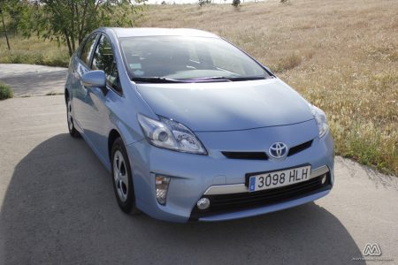 Prueba: Toyota Prius plug-in hybrid (equipamiento, comportamiento, conclusión)