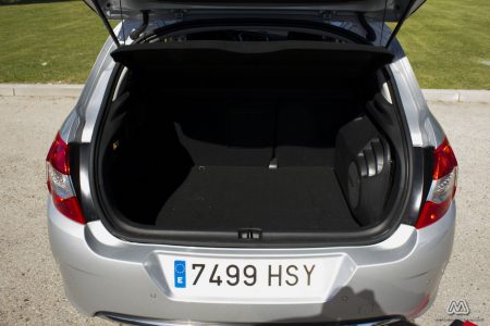 Prueba: Citroën C4 e-HDI 115 CV (equipamiento, comportamiento, conclusión)