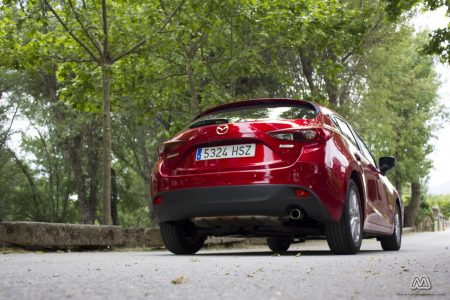 Prueba: Mazda 3 SkyActiv-G 100 CV (equipamiento, comportamiento, conclusión)