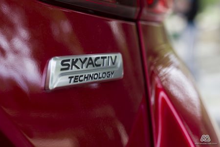 Prueba: Mazda 3 SkyActiv-G 100 CV (equipamiento, comportamiento, conclusión)