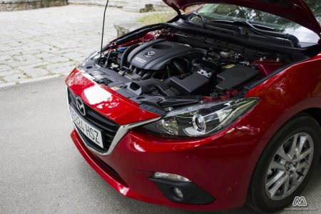 Prueba: Mazda 3 SkyActiv-G 100 CV (equipamiento, comportamiento, conclusión)