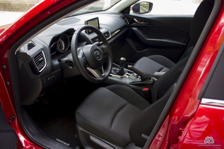 Prueba: Mazda 3 SkyActiv-G 100 CV (equipamiento, comportamiento, conclusión)