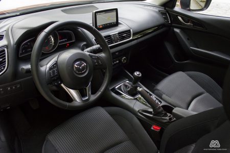 Prueba: Mazda 3 SkyActiv-G 100 CV (equipamiento, comportamiento, conclusión)