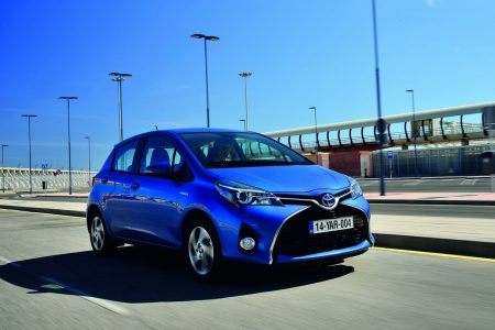 Toyota Yaris 2015: diseño y equipamiento mejorados