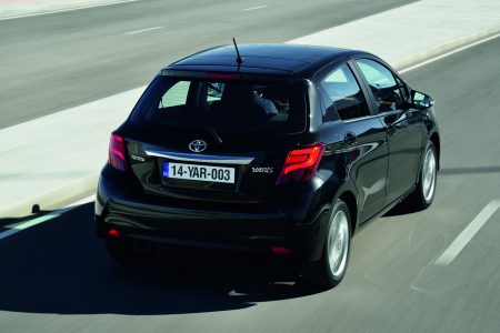 Nuevo Yaris 10