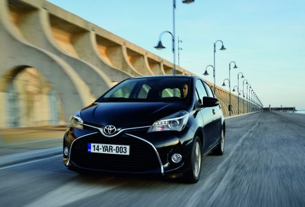 Toyota Yaris 2015: diseño y equipamiento mejorados