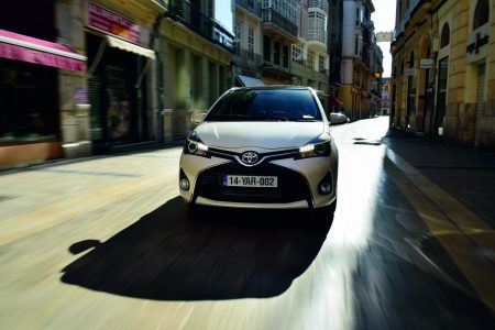 Toyota Yaris 2015: diseño y equipamiento mejorados