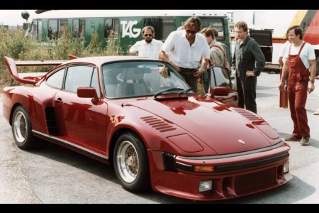 Hazte con el único Porsche 935 Street por 300.000 euros