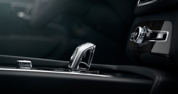Volvo-XC90-2014-15