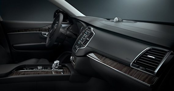 Volvo-XC90-2014-3
