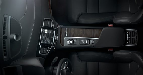 Volvo-XC90-2014-9