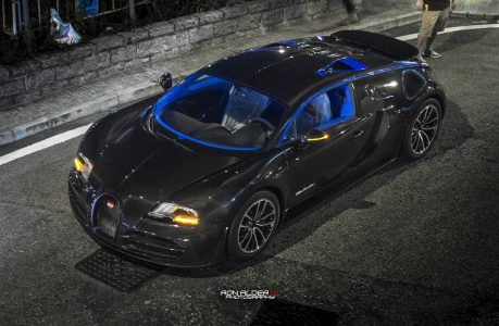 Así luce el Bugatti Veyron Super Sport Merveilleux Edition en las calles de Hong Kong