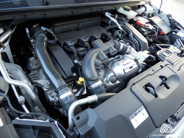 Prueba: Peugeot 308 1.6 THP 125 CV (diseño, habitáculo, mecánica) 1