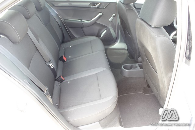Prueba: Skoda Rapid Greenline 1.6 TDI 90 CV (diseño, habitáculo, mecánica) 1