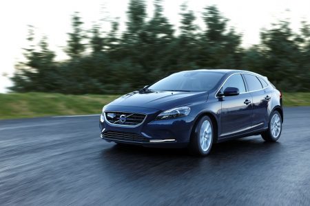 Llega el Volvo V40 D4 de 190 caballos