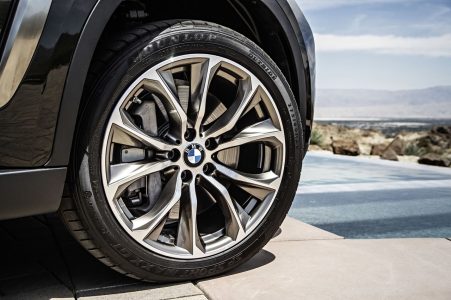 033-2015-bmw-x6-1-1