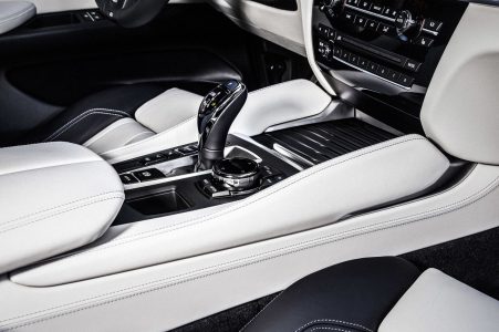 047-2015-bmw-x6-1-1